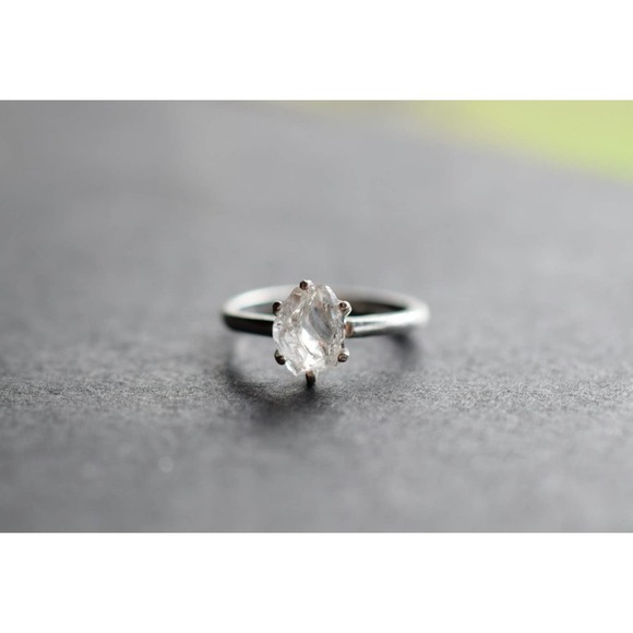 alternative raw diamond engagement ring raw crystal size 4 5 6 7 8 8 9 1… - Picture 5 of 5